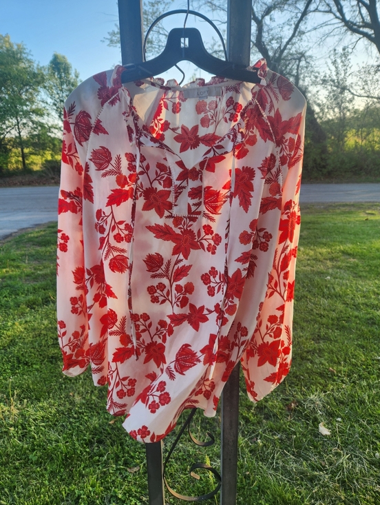 LOFT Tops - LOFT Blouse TOP Ruffled Collar Pull On DRESSY Red White FLORAL SEMI SHEER SHIRT